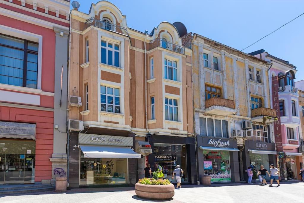 House Of History , Rooms In The Main Street Plovdiv Exterior foto